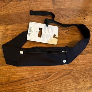 Lululemon fast and free run belt